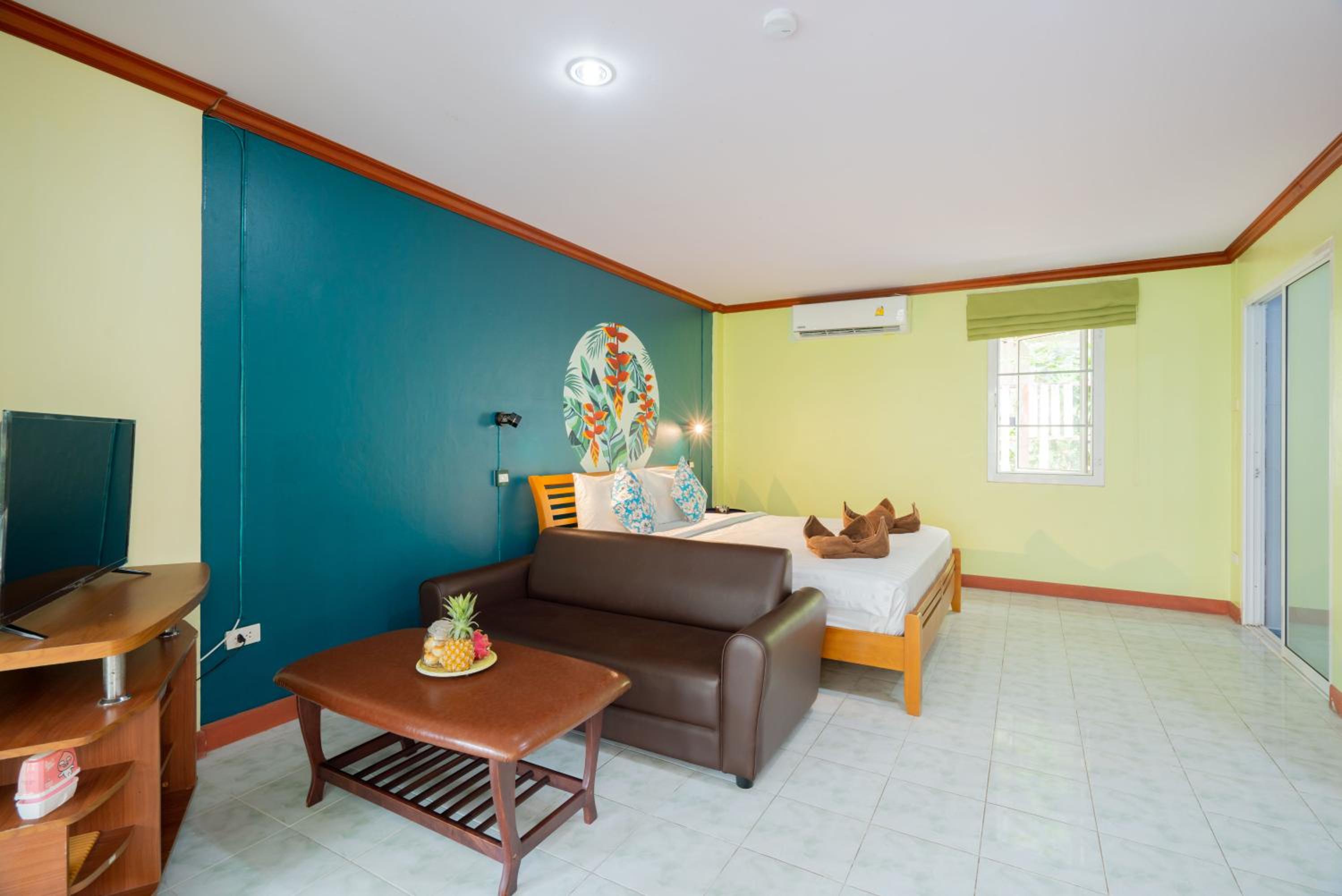 Lemon House
