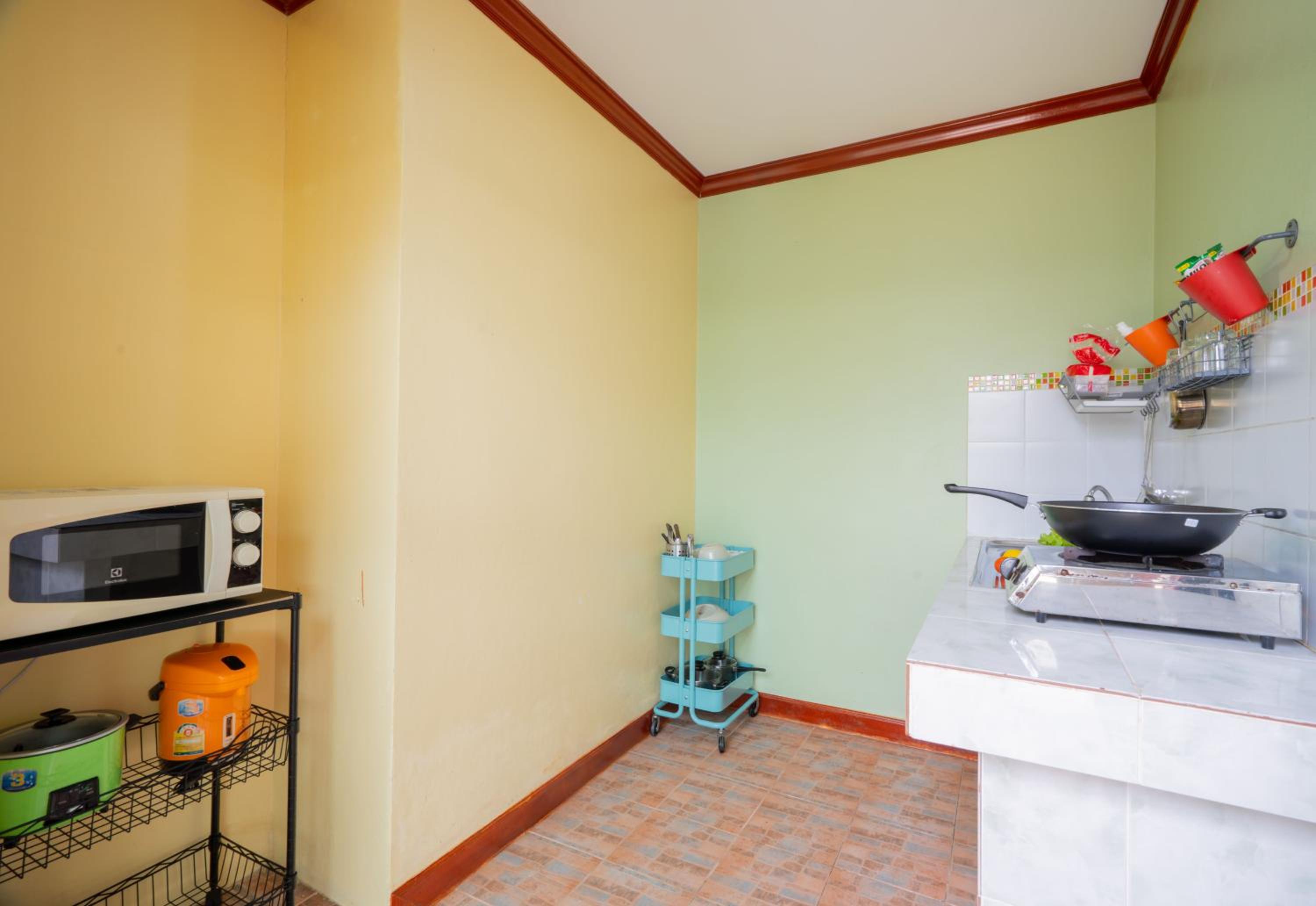 Lemon House