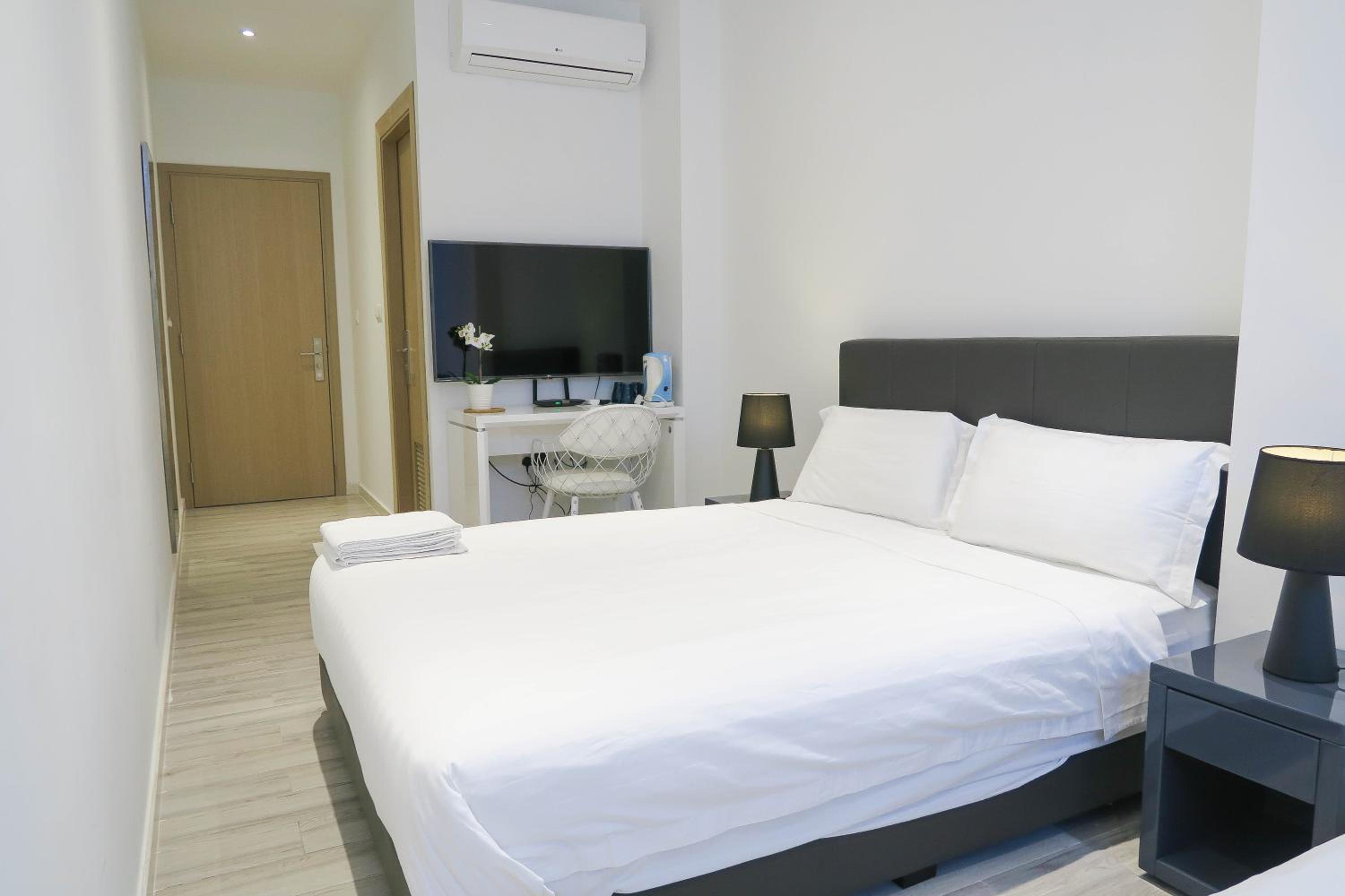 Comfy Studio 6 by Ong Realty