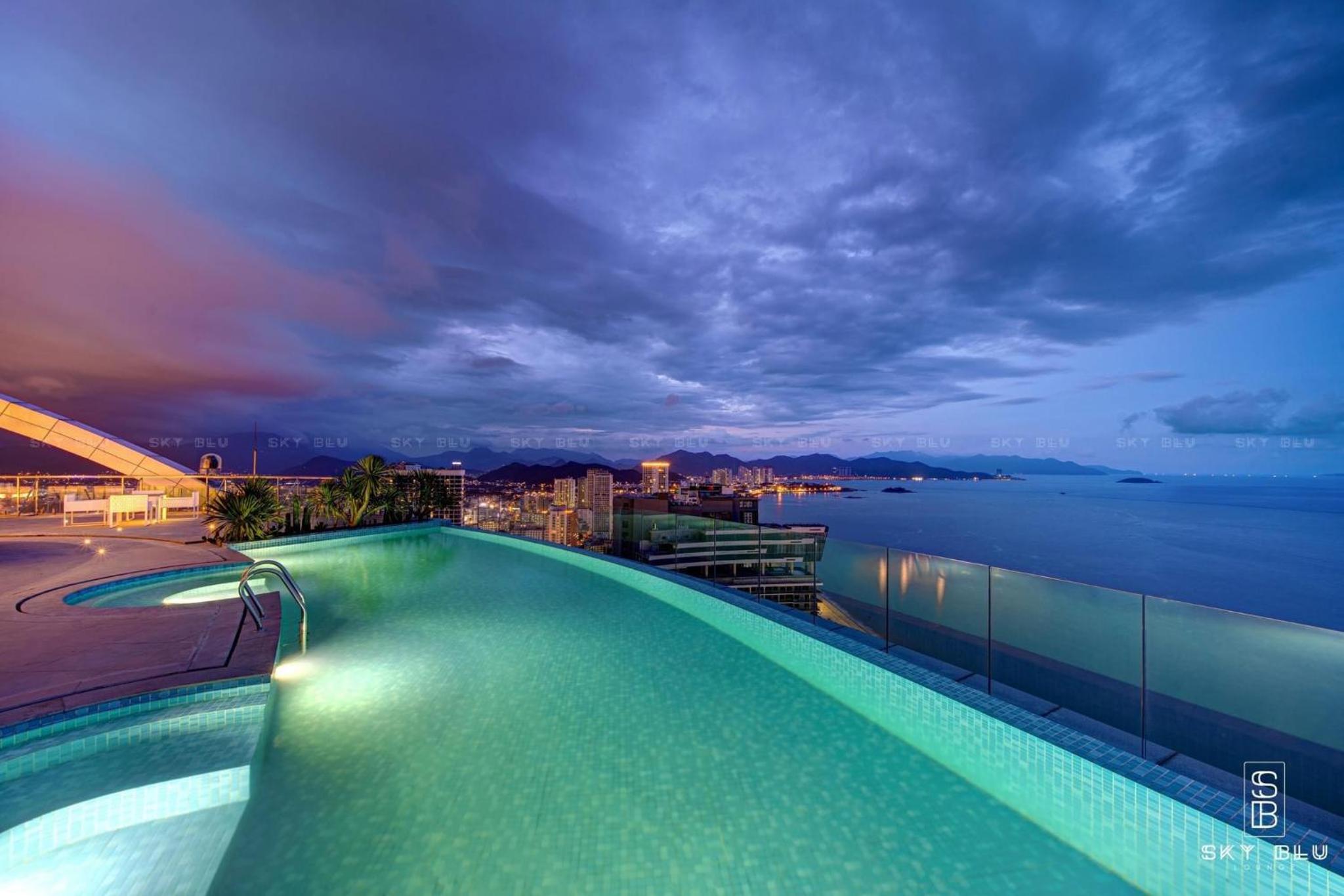 Homie Panorama Beachfront Residences Nha Trang