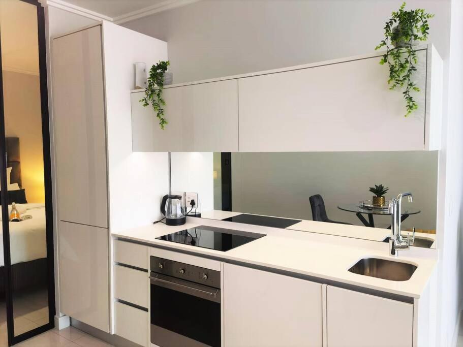 Executive Suite at Ellipse Waterfall Midrand