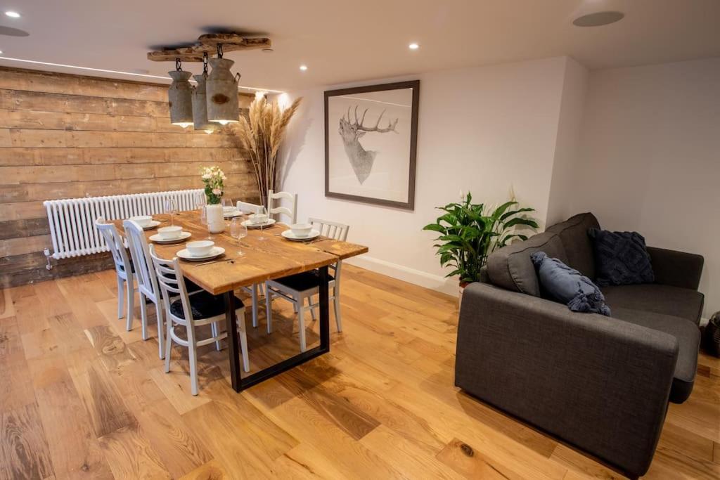 Ty Carreg cottage, Bwlch, Brecon view 5