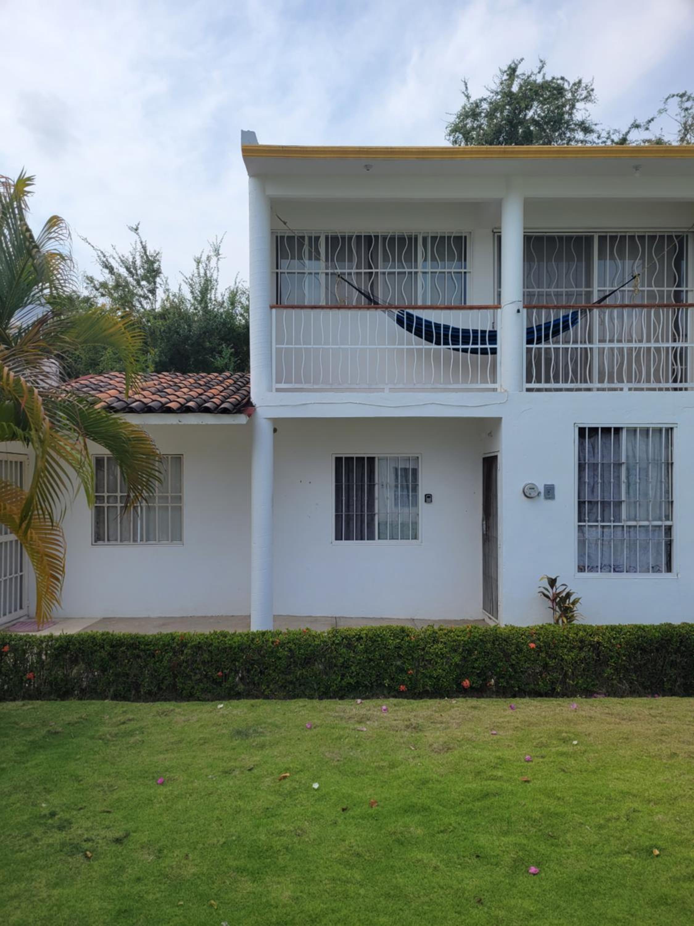 Hotel Casa Amarilla - Image 1