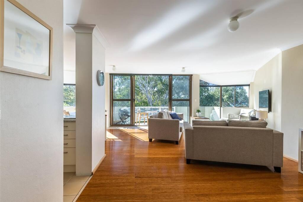 Tranquil Escape - Koala Hotspot - 2 Bed 2 Bath Apt Spectacular Sea Views