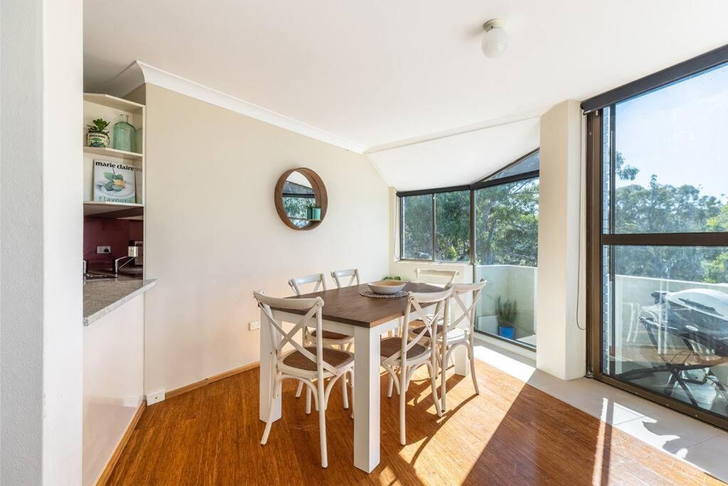 Tranquil Escape - Koala Hotspot - 2 Bed 2 Bath Apt Spectacular Sea Views