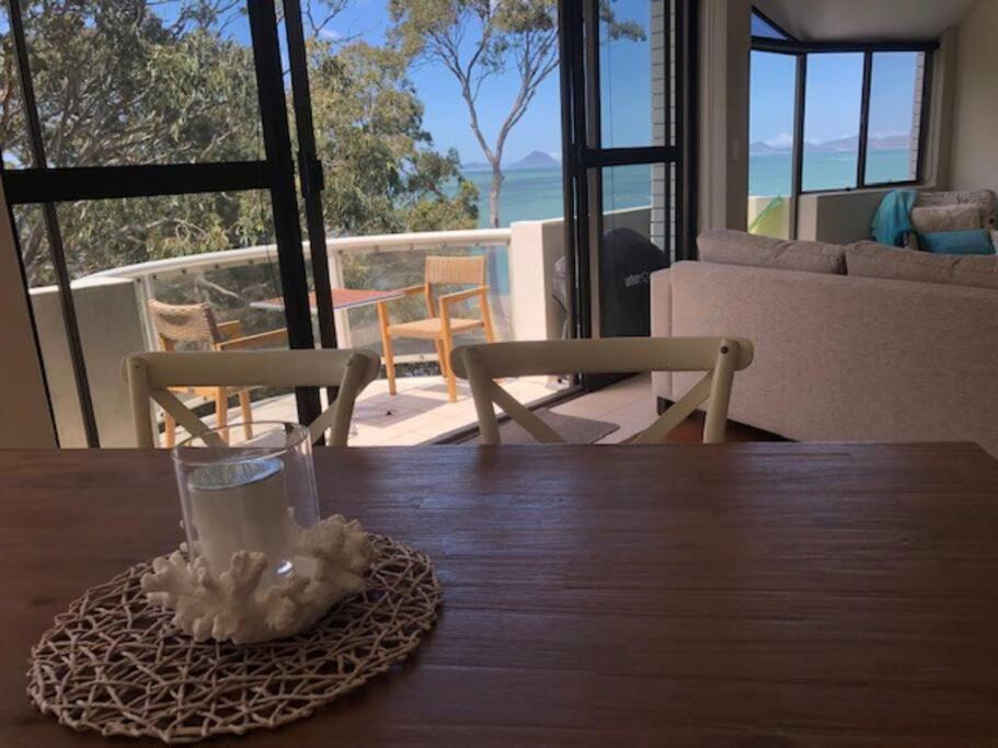 Tranquil Escape - Koala Hotspot - 2 Bed 2 Bath Apt Spectacular Sea Views