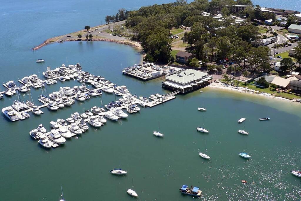 Tranquil Escape - Koala Hotspot - 2 Bed 2 Bath Apt Spectacular Sea Views