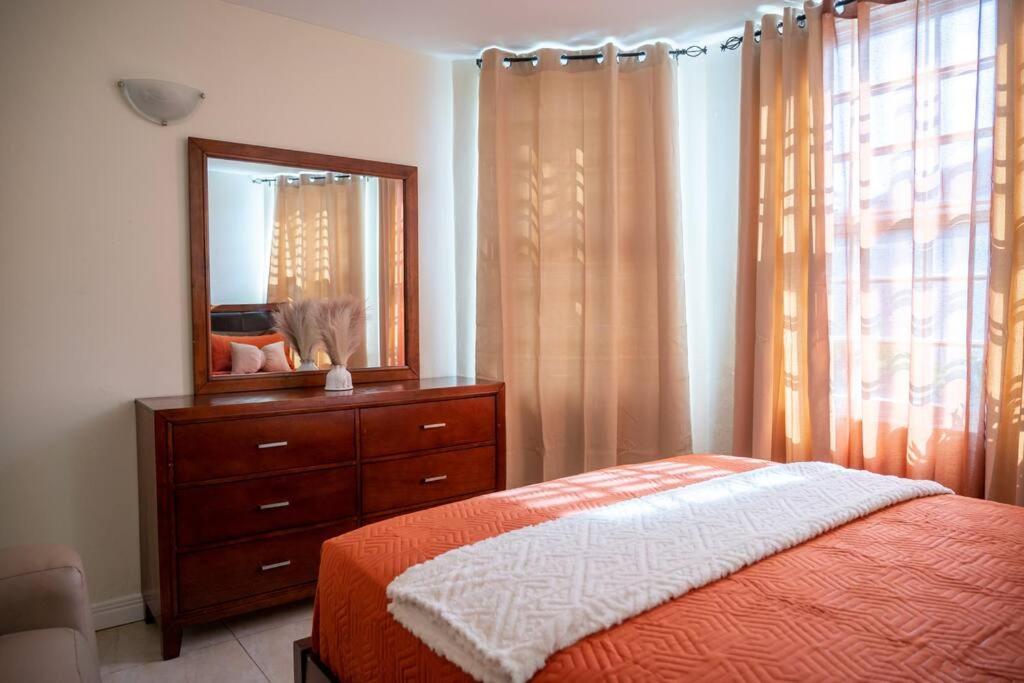 Cozy Apartment w/Ocean View, Pool & Beach Access view 3