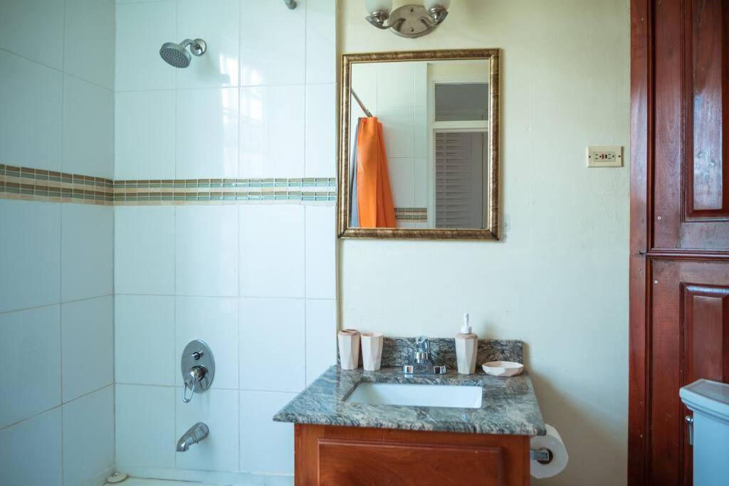 Cozy Apartment w/Ocean View, Pool & Beach Access view 5