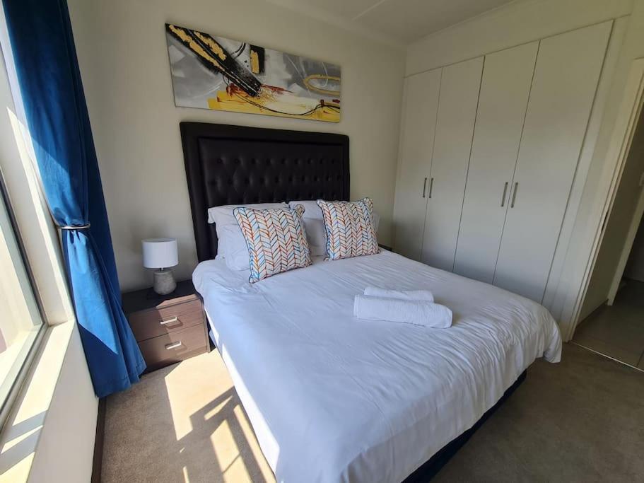 V&S Apartments - Loft Apartment in Fourways, Johannesburg view 3