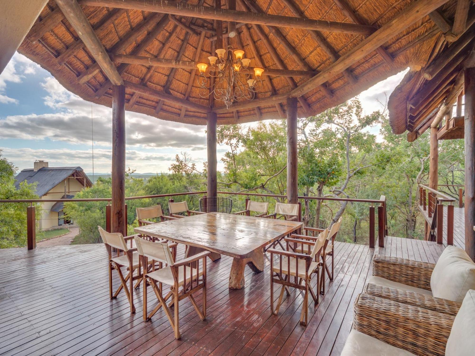 State of the Art Luxury Villa 210 view 4