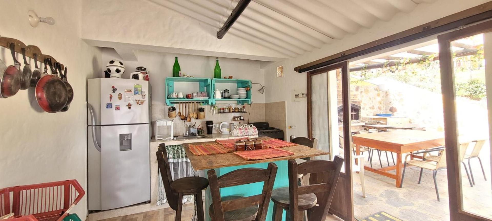 La Rosaleda - Hermosa finca, vista al lago, bosque privado y BBQ