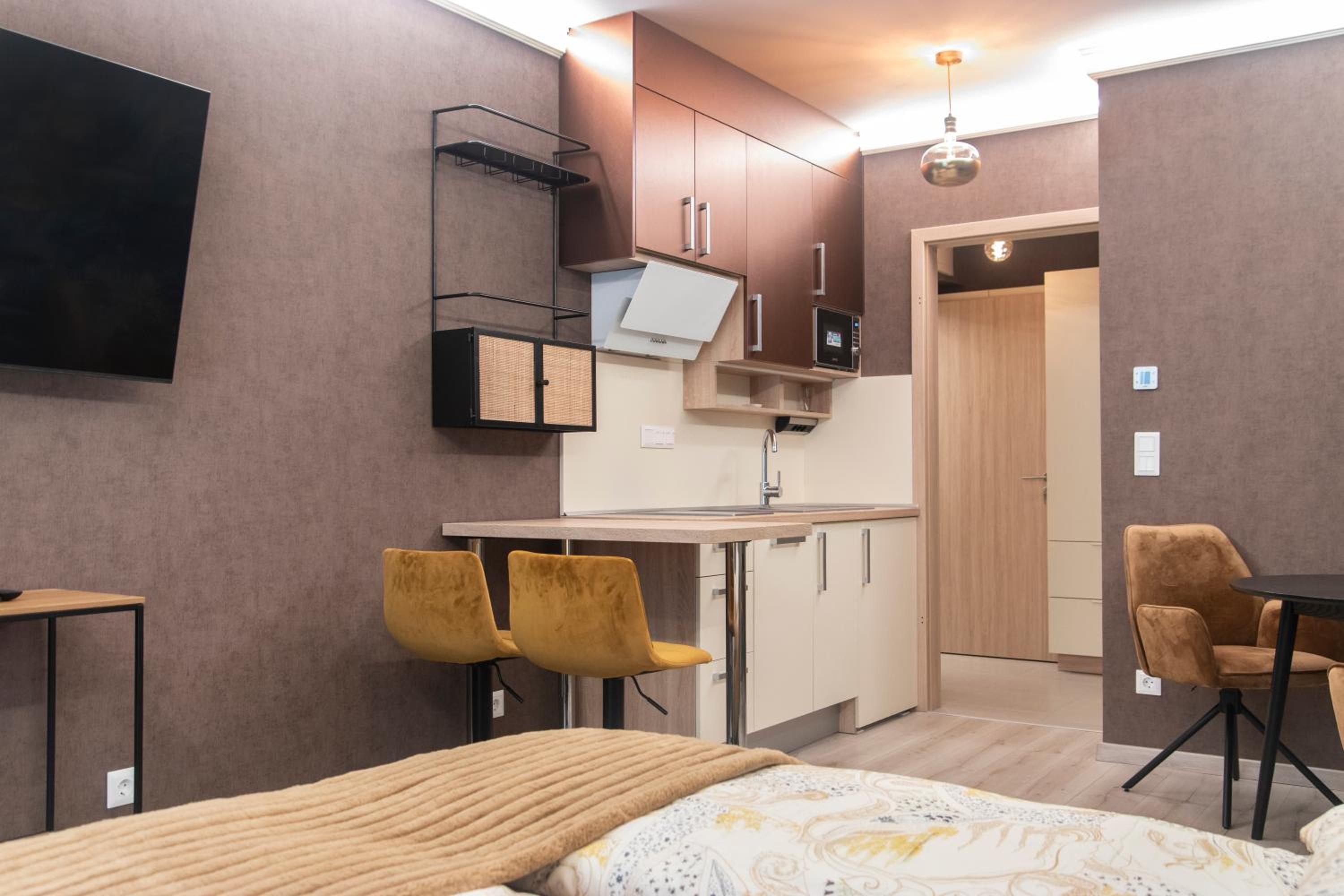 Grand Suites Central