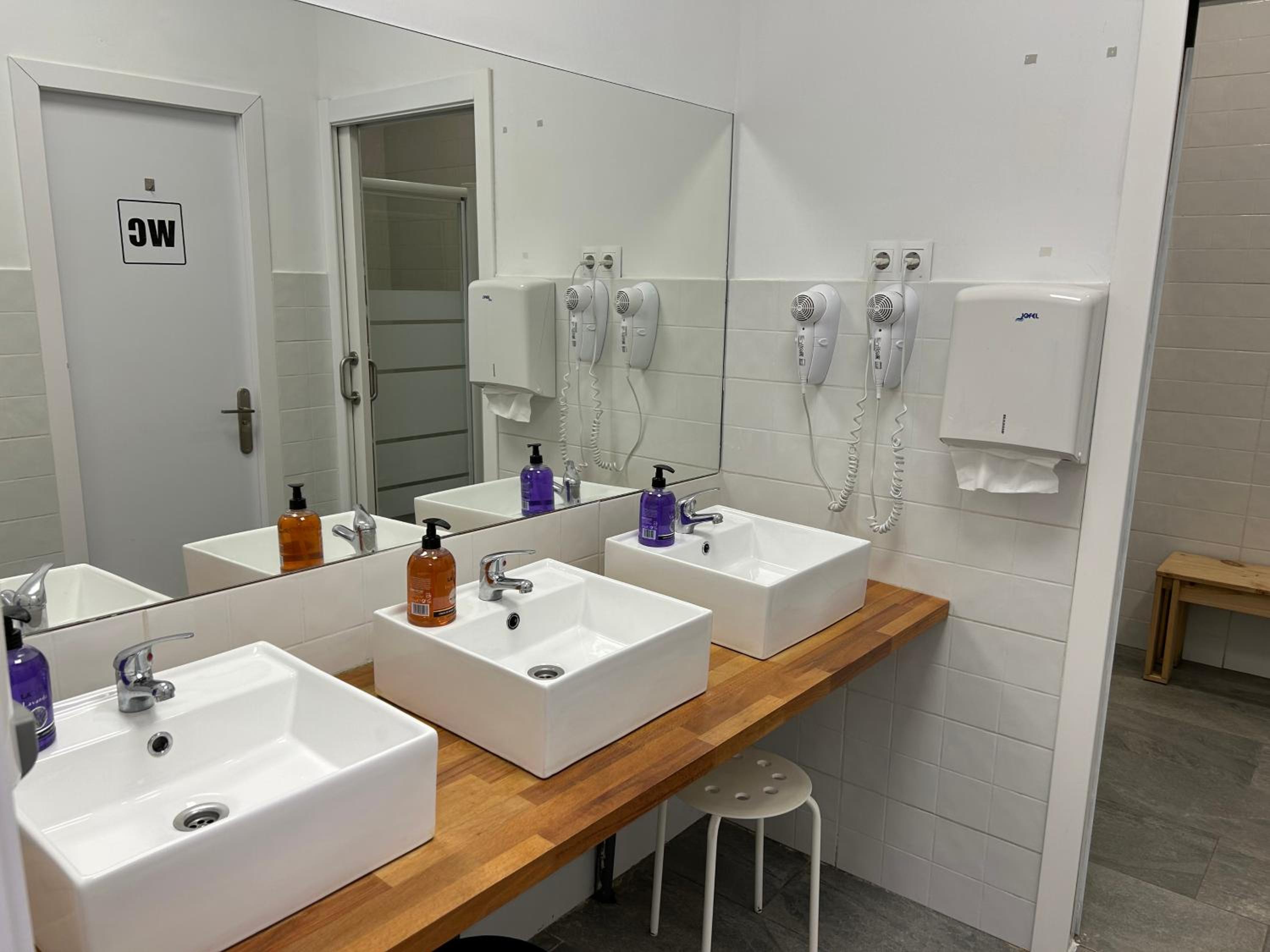 Albergue SCQ