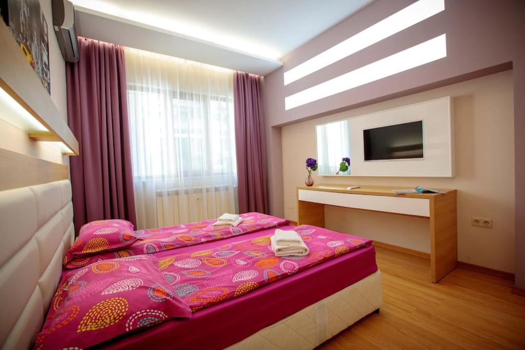 Hight Tech super center apartment