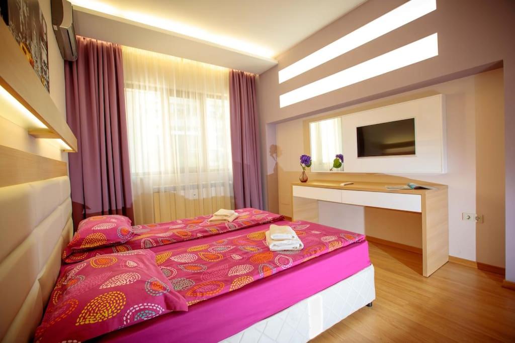 Hight Tech super center apartment
