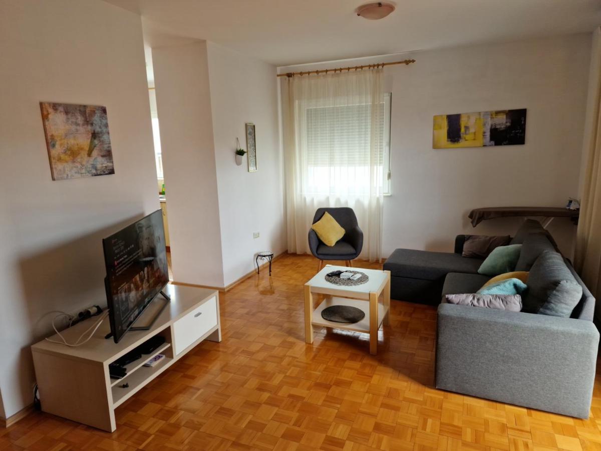 Apartment Pepi view 2