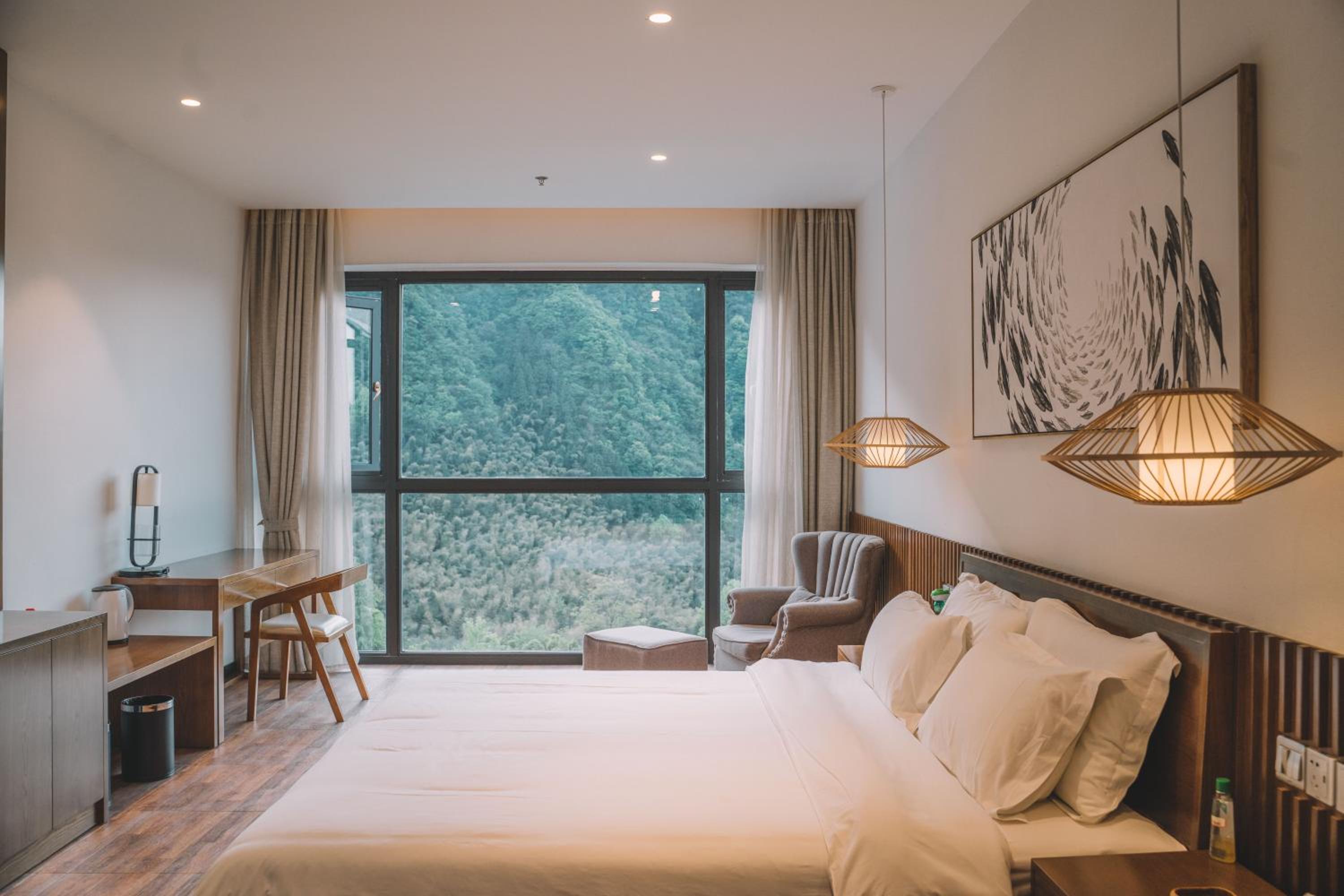 Zhangjiajie National Park Nvue Resorts