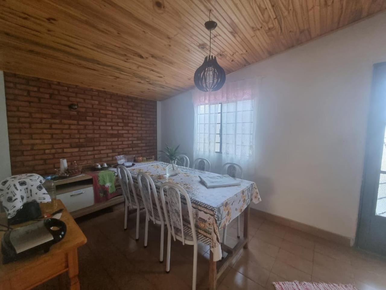 Casa para Aluguel de Temporada em Carrancas MG - Casa do Artista