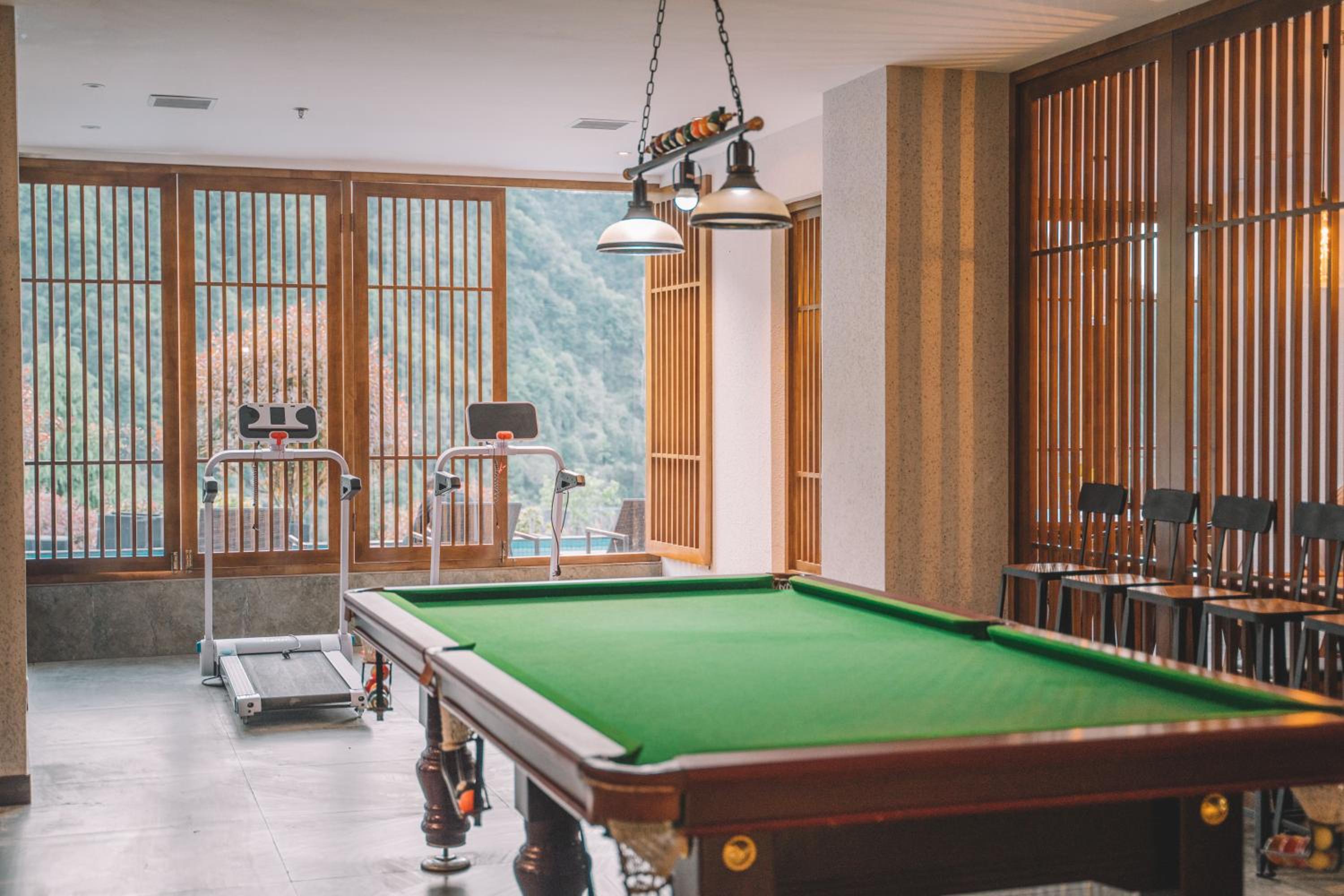 Zhangjiajie National Park Nvue Resorts