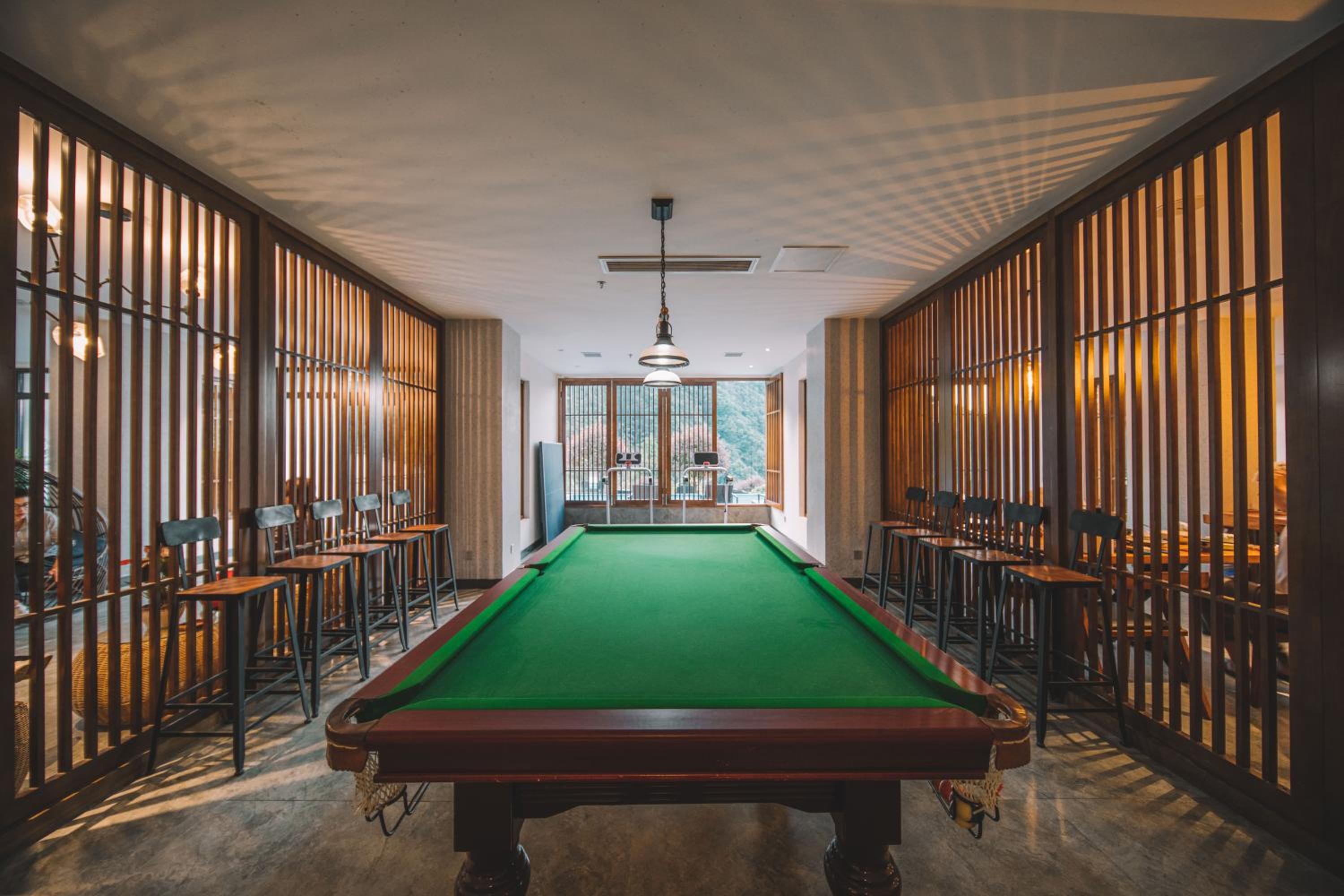 Zhangjiajie National Park Nvue Resorts