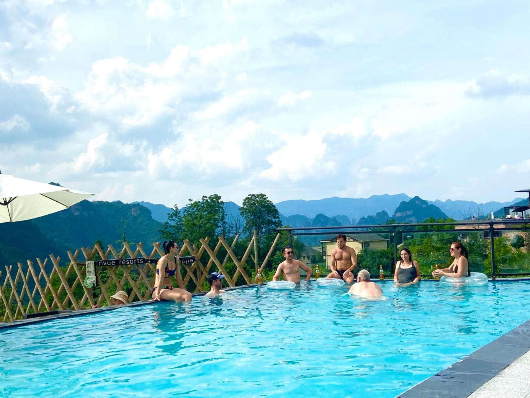 Zhangjiajie National Park Nvue Resorts