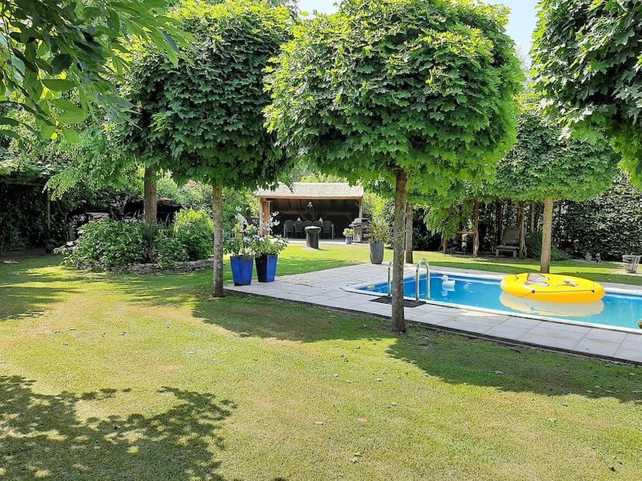 Gastehuis Madiba met privé zwembad en jacuzzi