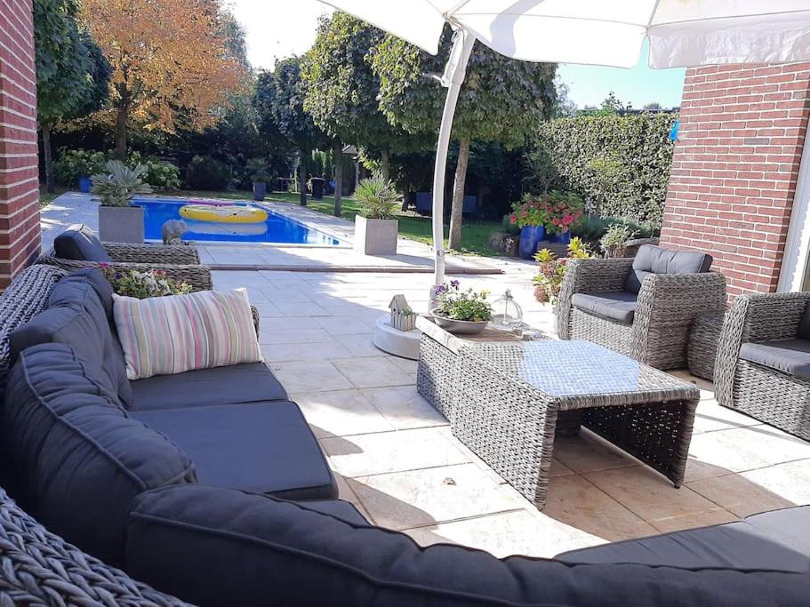 Gastehuis Madiba met privé zwembad en jacuzzi
