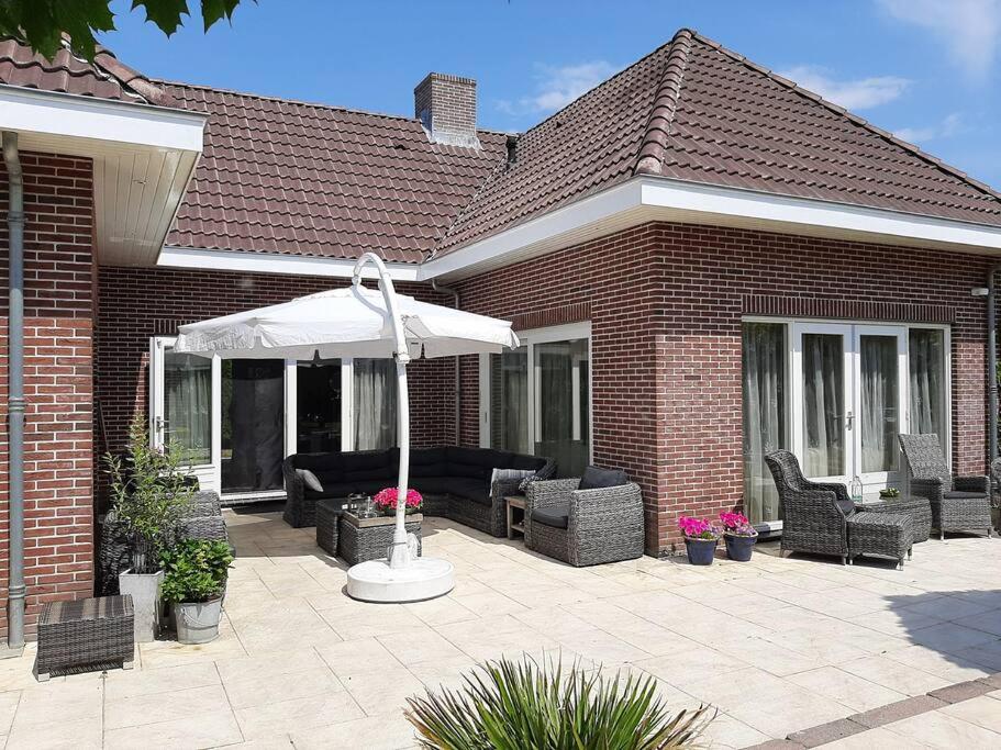 Gastehuis Madiba met privé zwembad en jacuzzi