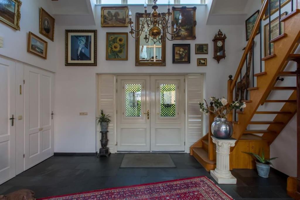Gastehuis Madiba met privé zwembad en jacuzzi