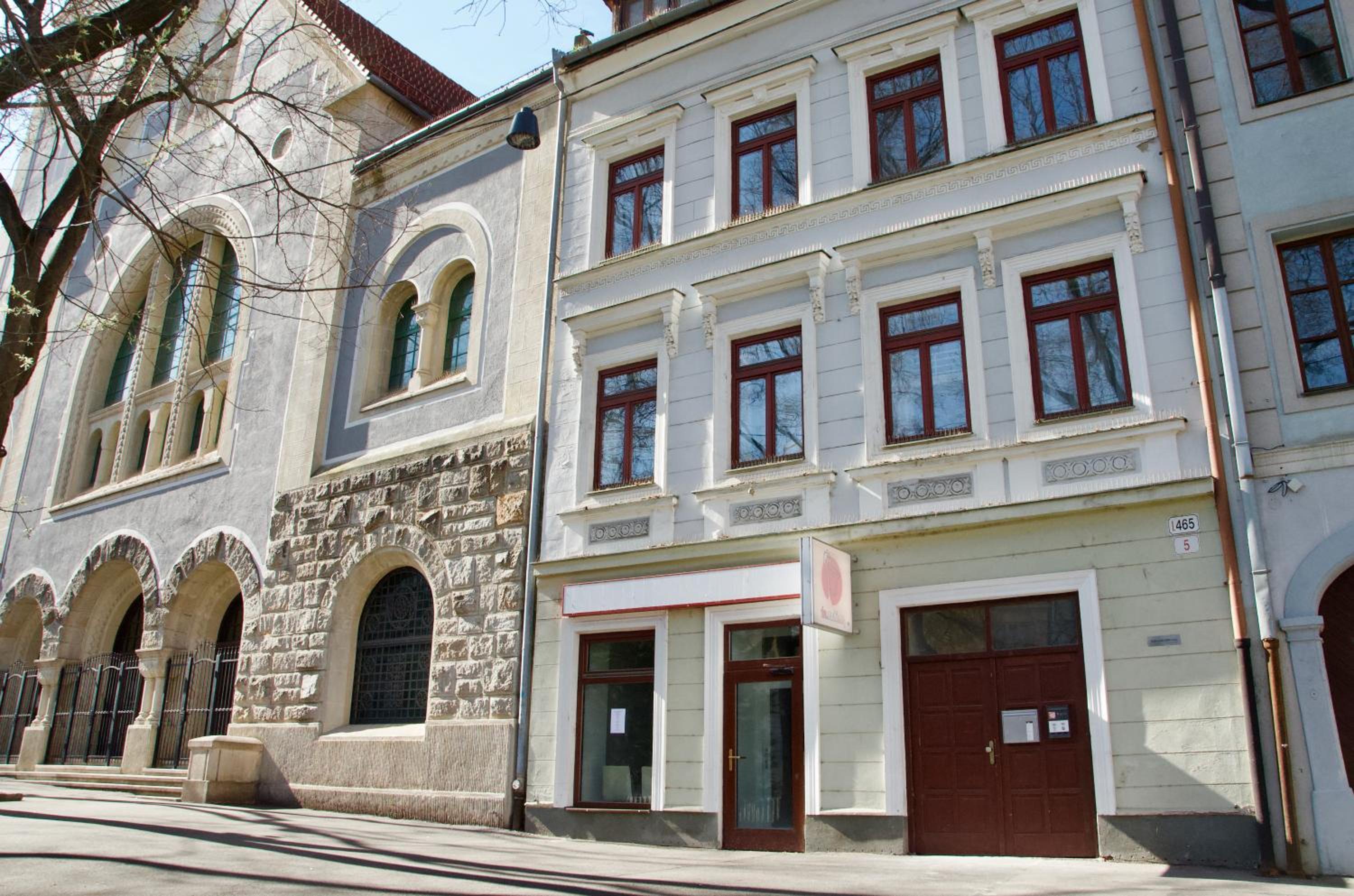 Photo 17