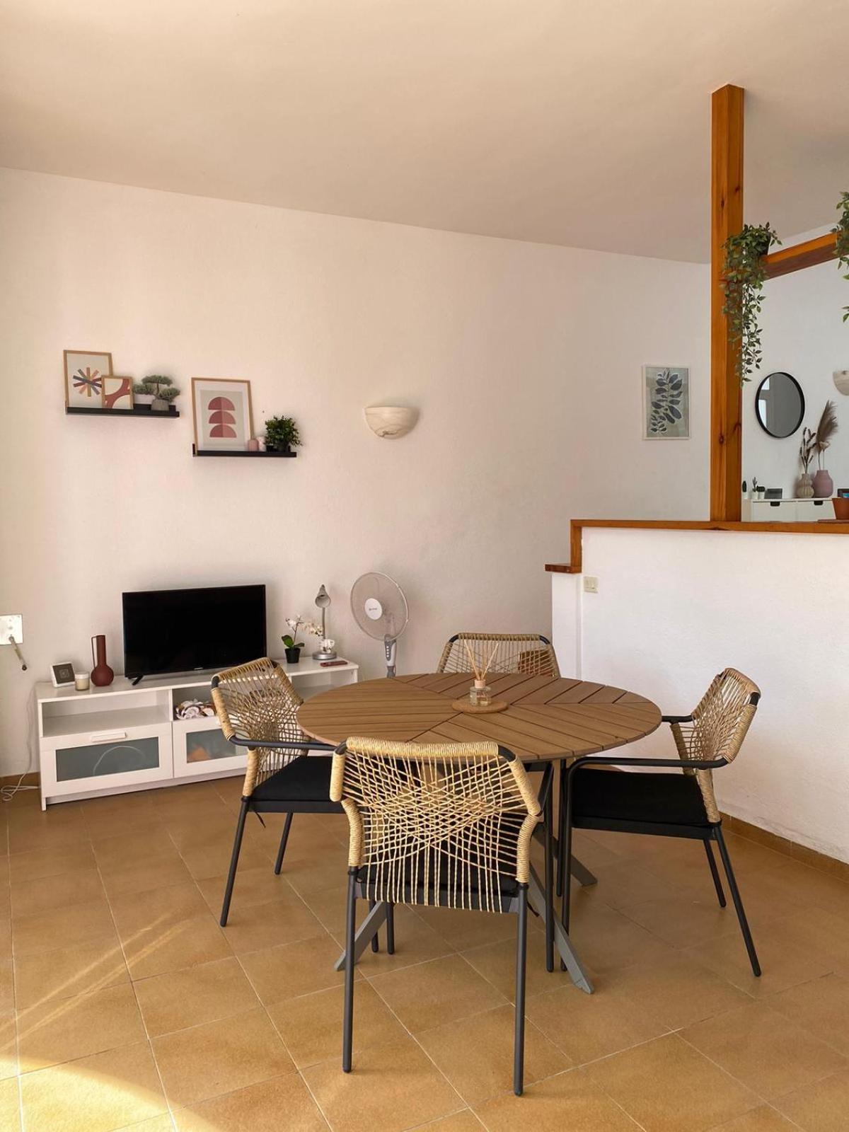 Coves Noves Nice apartment of 75 m2 10 minutes walk from the beach of Arenal d'en Castell view 5