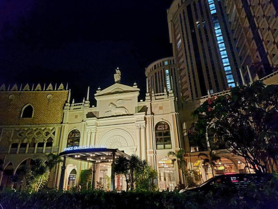 Casa Antonio at Stamford McKinley Hill Unli Wi-Fi Near Piazza view 5