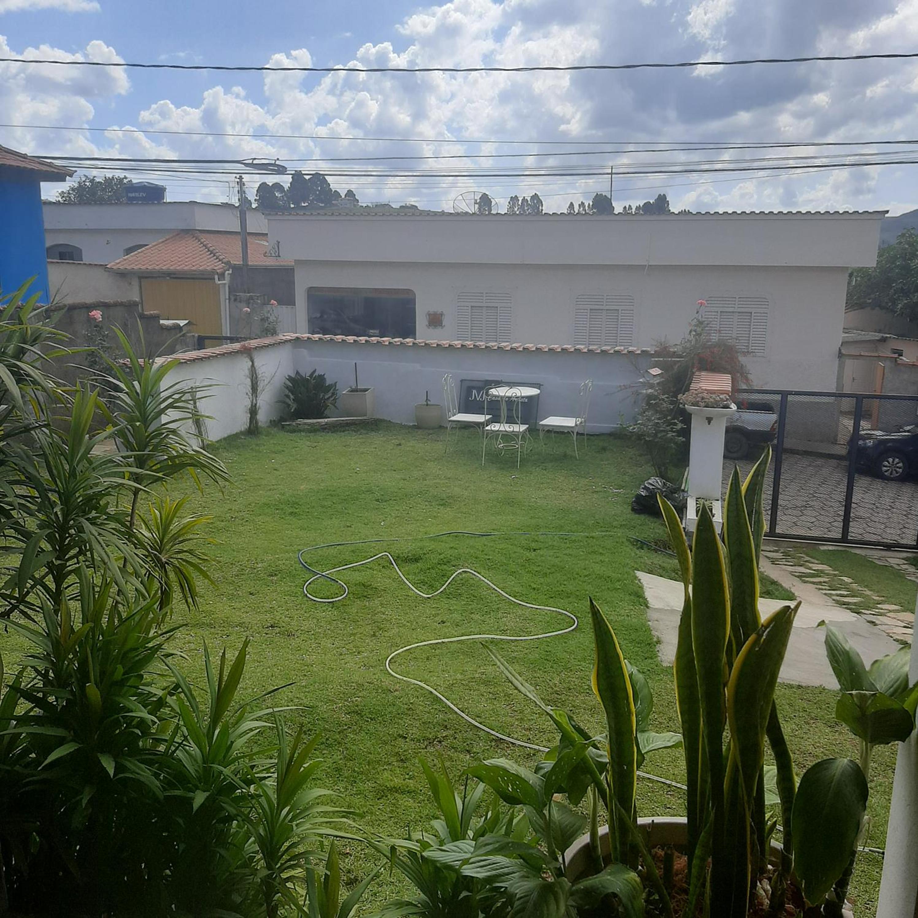 Casa para Aluguel de Temporada em Carrancas MG - Casa do Artista