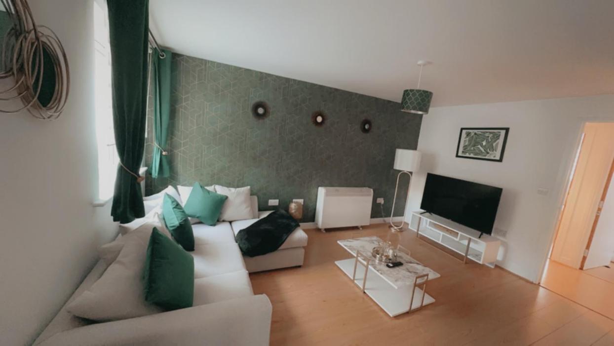 Waterfront town centre ipswich apartment