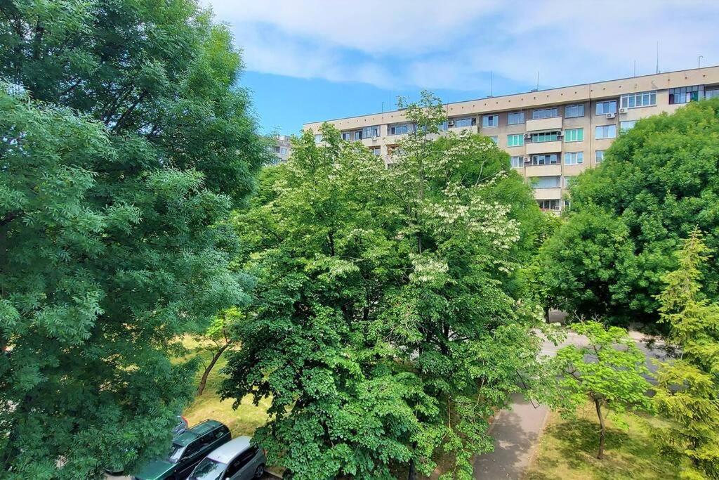 Marvelous Riverside Flat