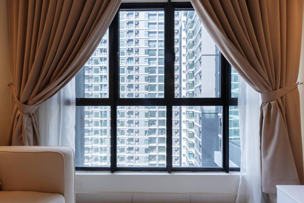 Cozy House Majestic Maxim Cheras Connaught 夜市中文房东