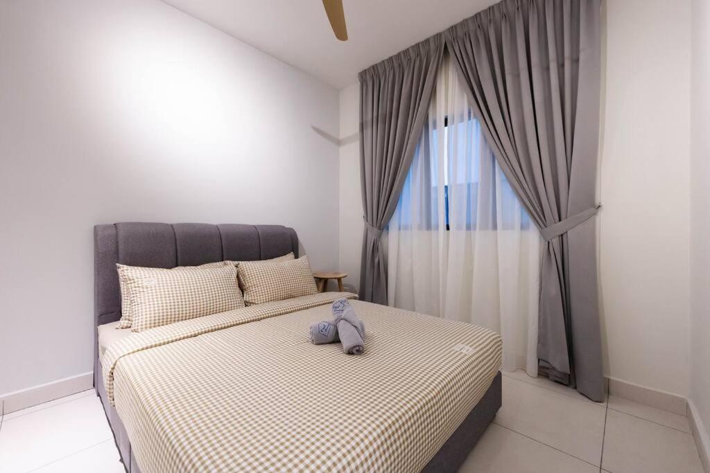 Cozy House Majestic Maxim Cheras Connaught 夜市中文房东