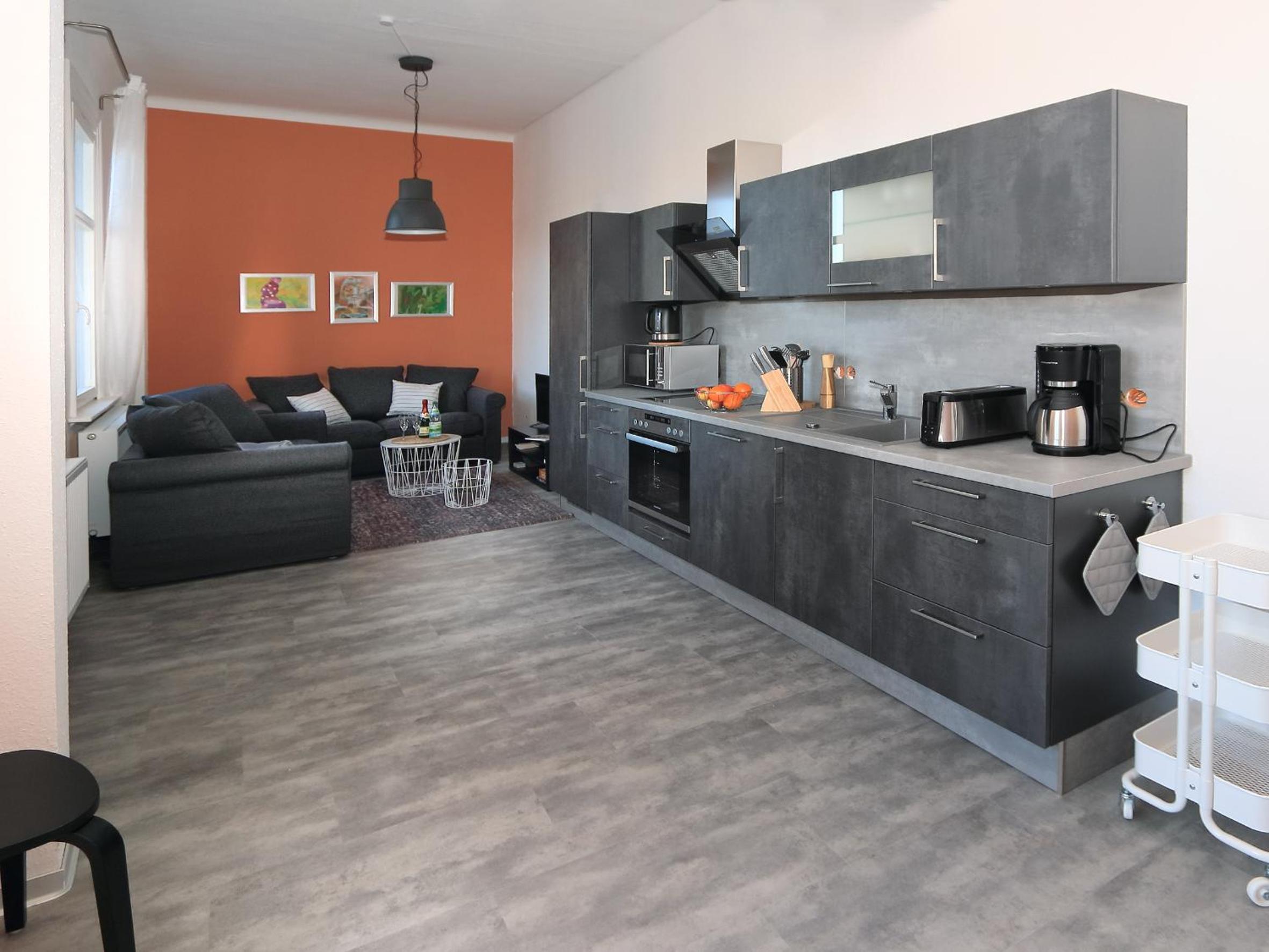 Moderne Ferienwohnung in alter Villa