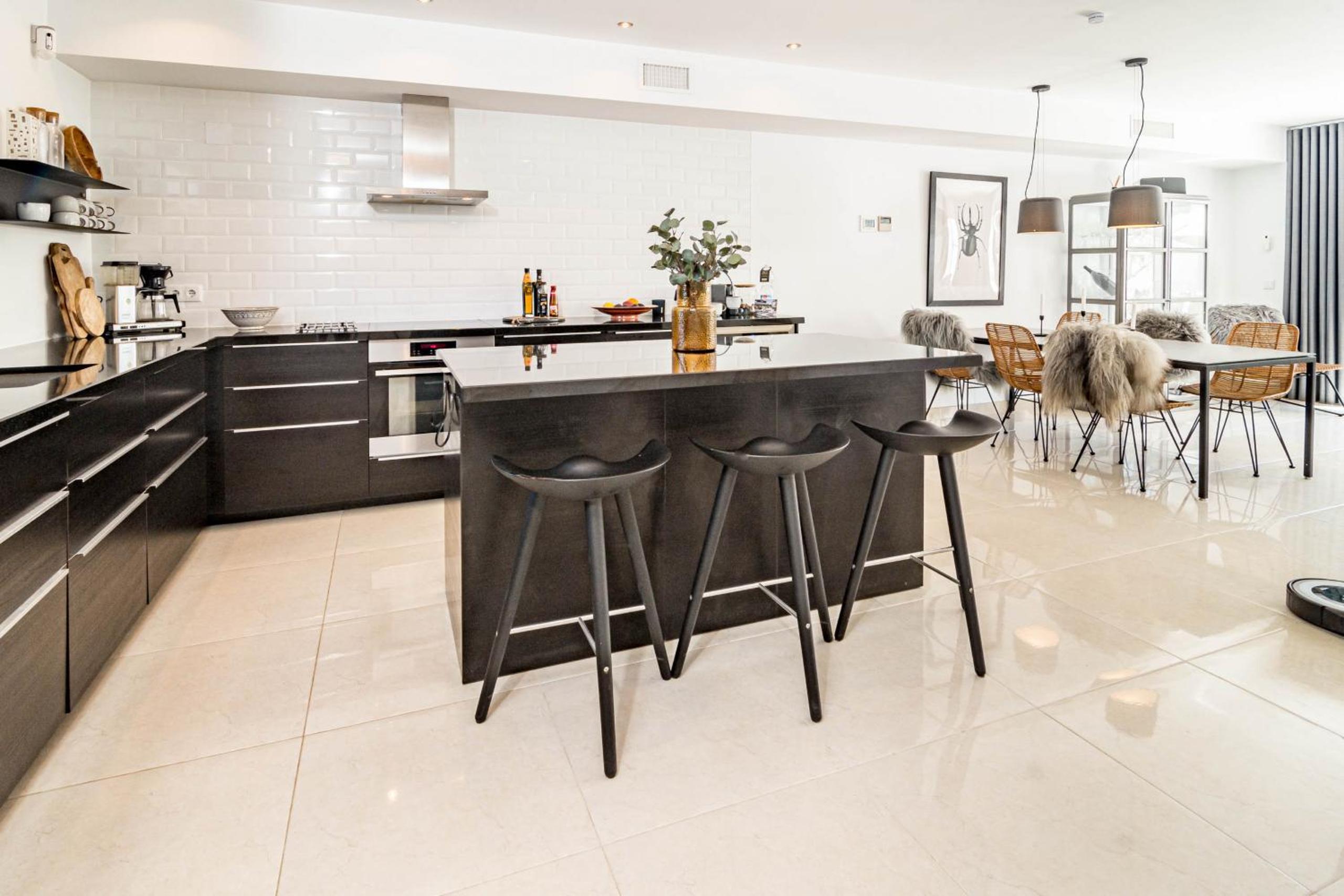 LVB - Casa Linda vista by roomservices