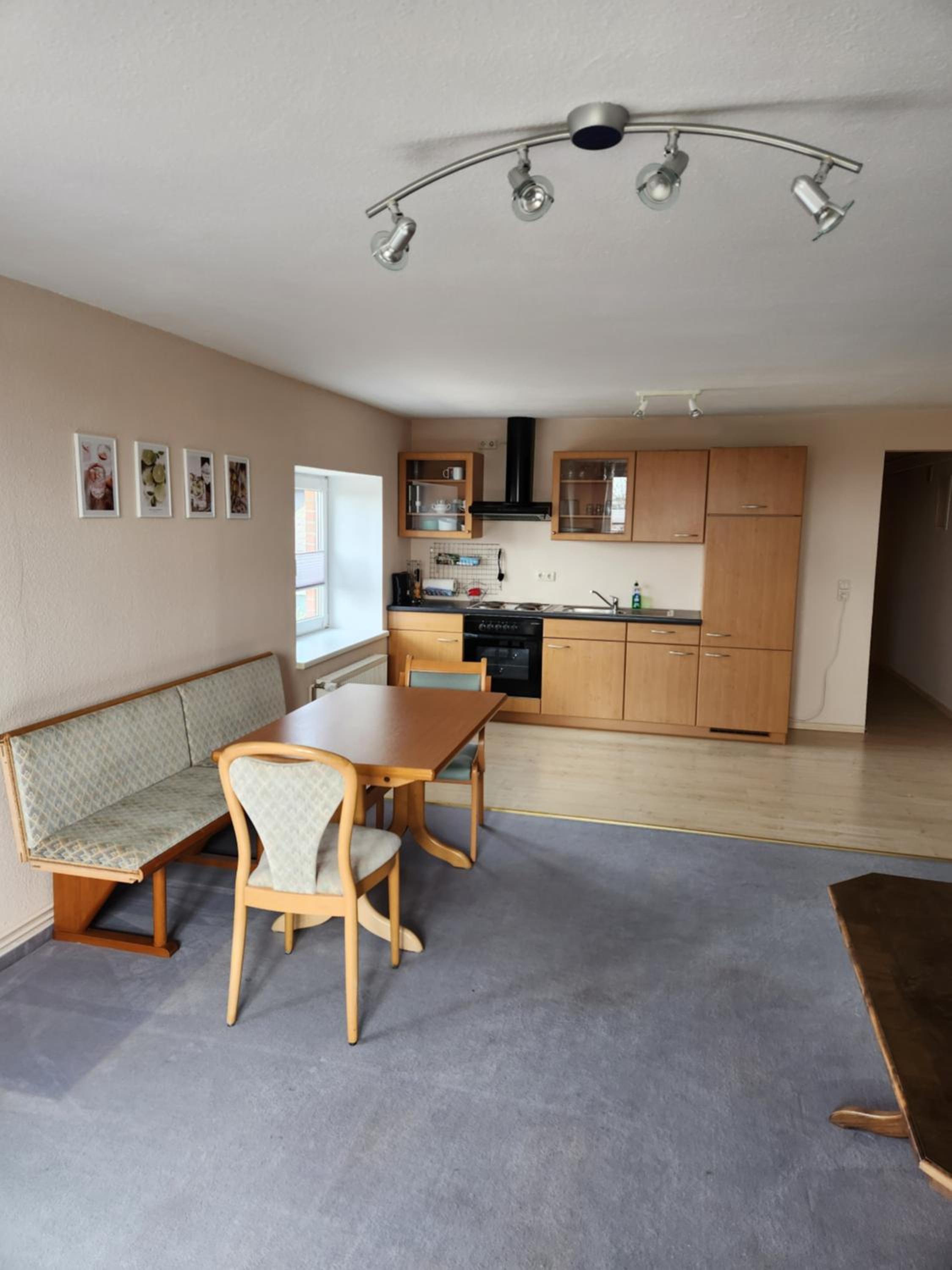 Neumuhler Hof- Ferienwohnung "Thomas" 3 Zimmer,3 Bader mit Dusche, kostenfreie Parkplatze vor dem Haus - Property Image 30
