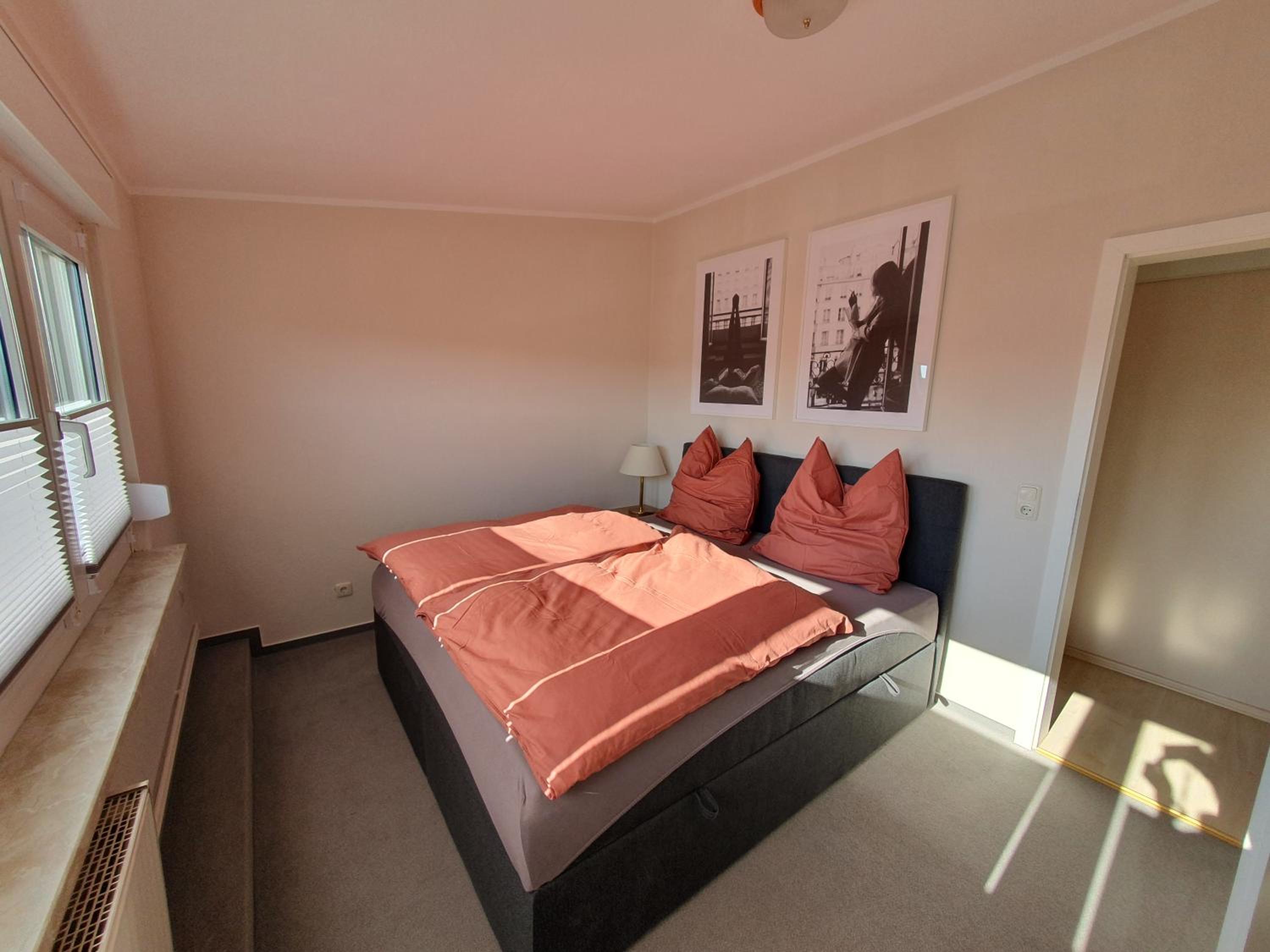 Neumuhler Hof- Ferienwohnung "Thomas" 3 Zimmer,3 Bader mit Dusche, kostenfreie Parkplatze vor dem Haus - Property Image 33