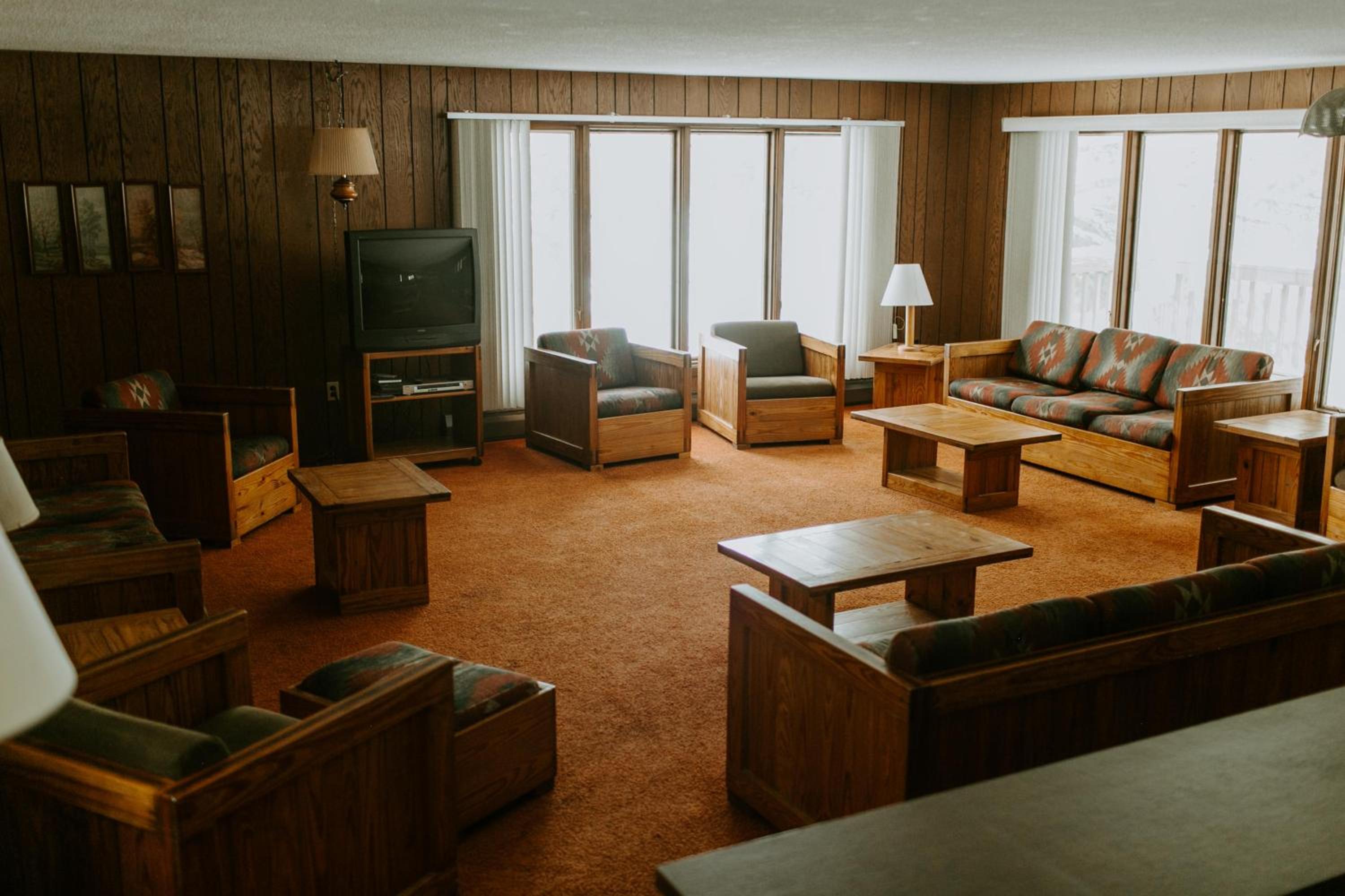 Silver Rapids Lodge & Campground