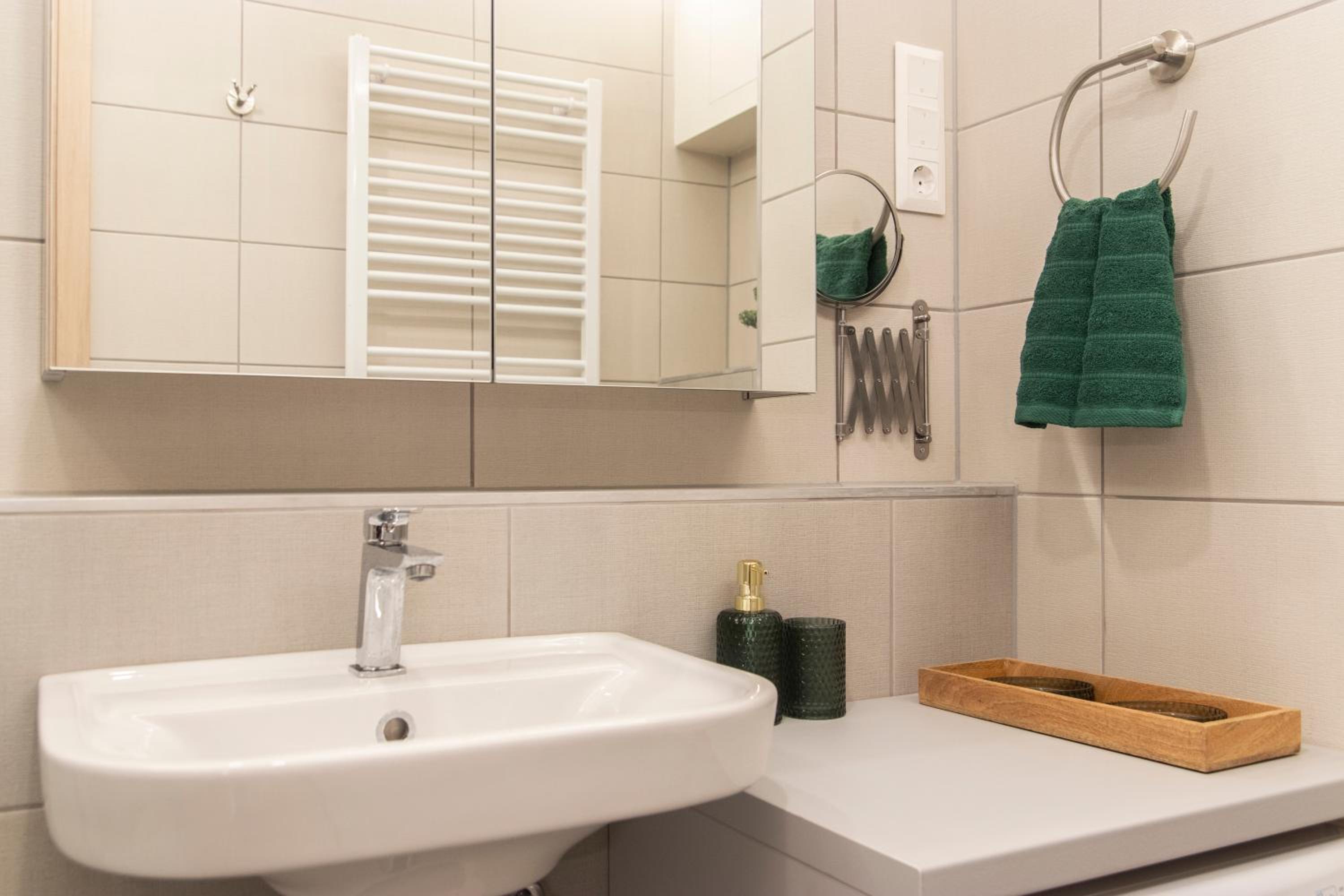 Grand Suites Central