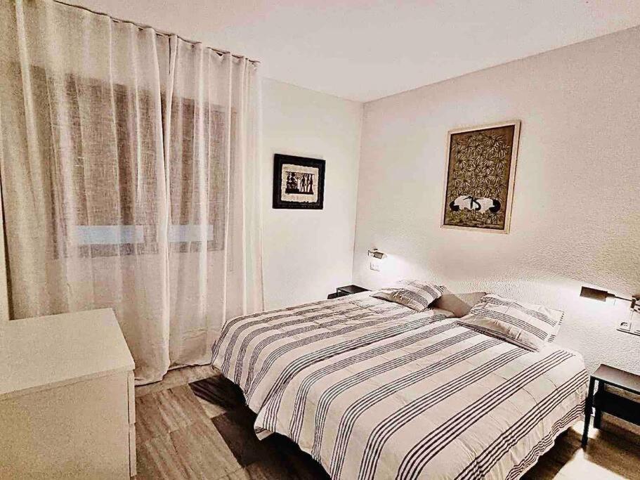 PUERTO BANUS, 2 ROOMS, POOL AND PRIVATE PARKING. view 4