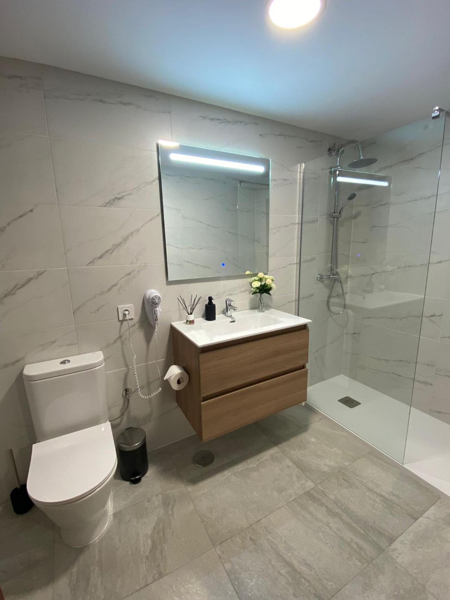 Suites Benalup Centro