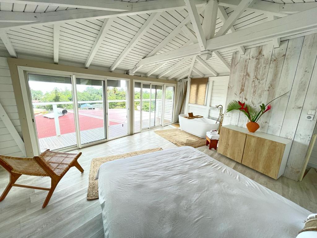 La perle Beach house view 3