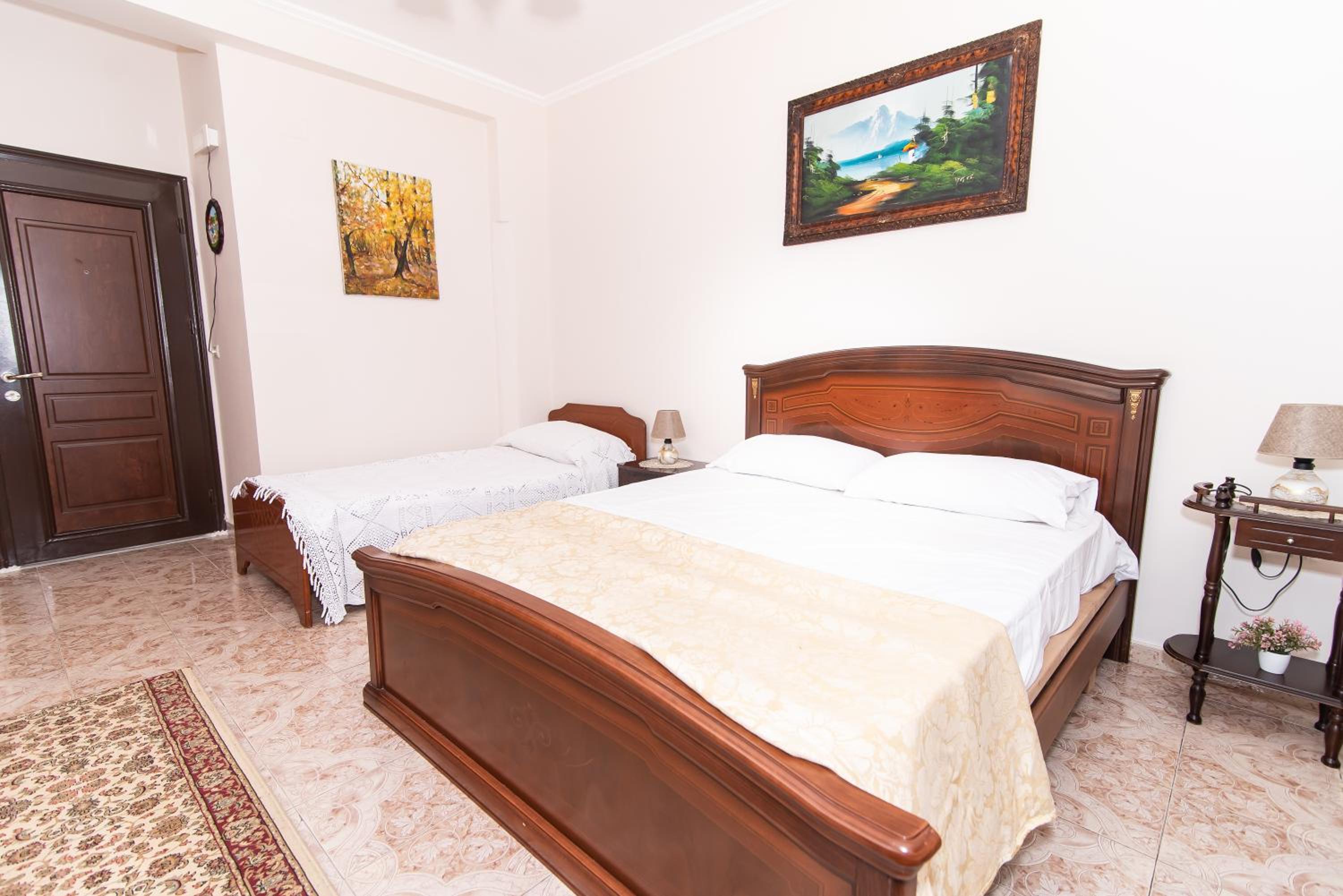 ERLA'S apartment