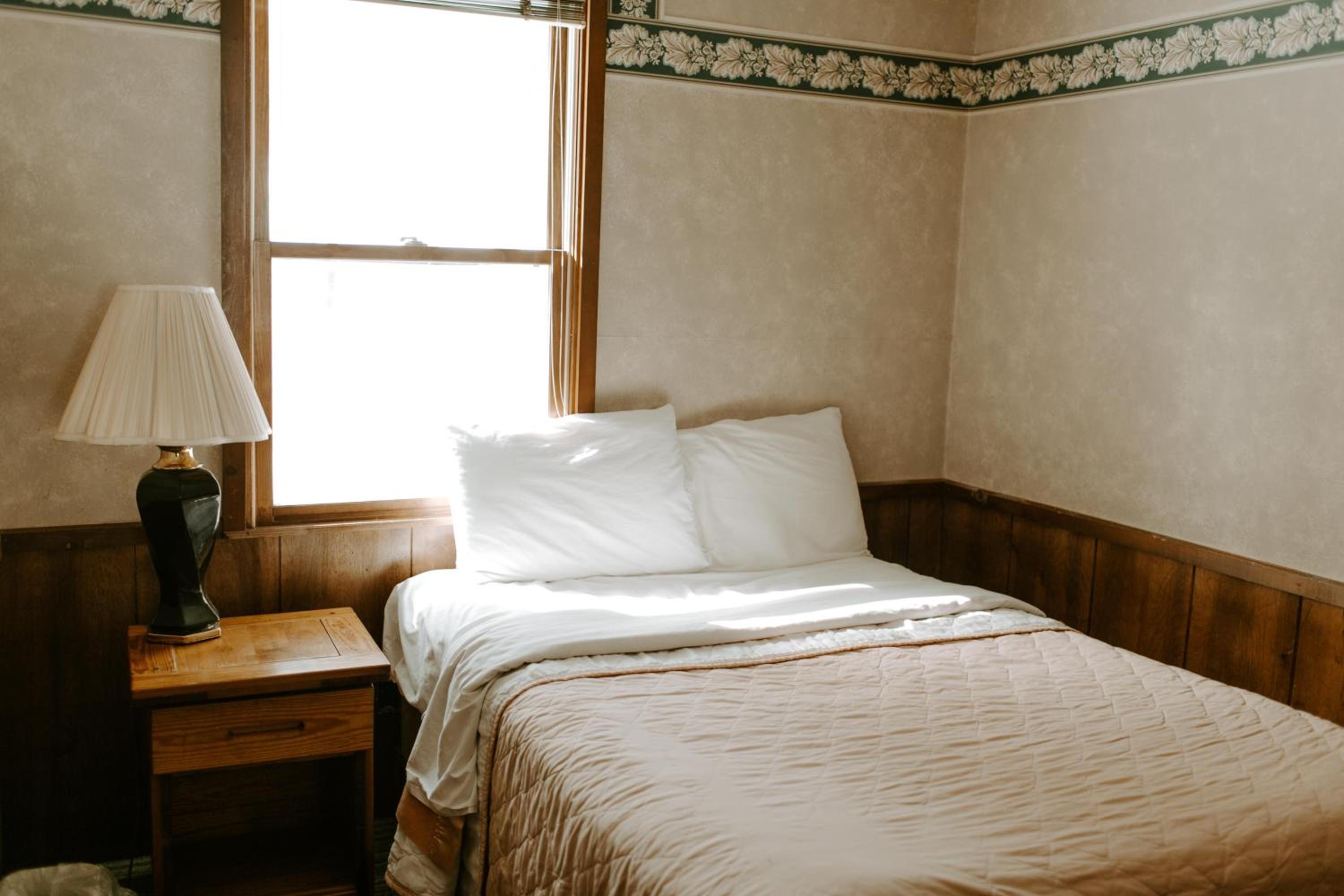 Silver Rapids Lodge & Campground