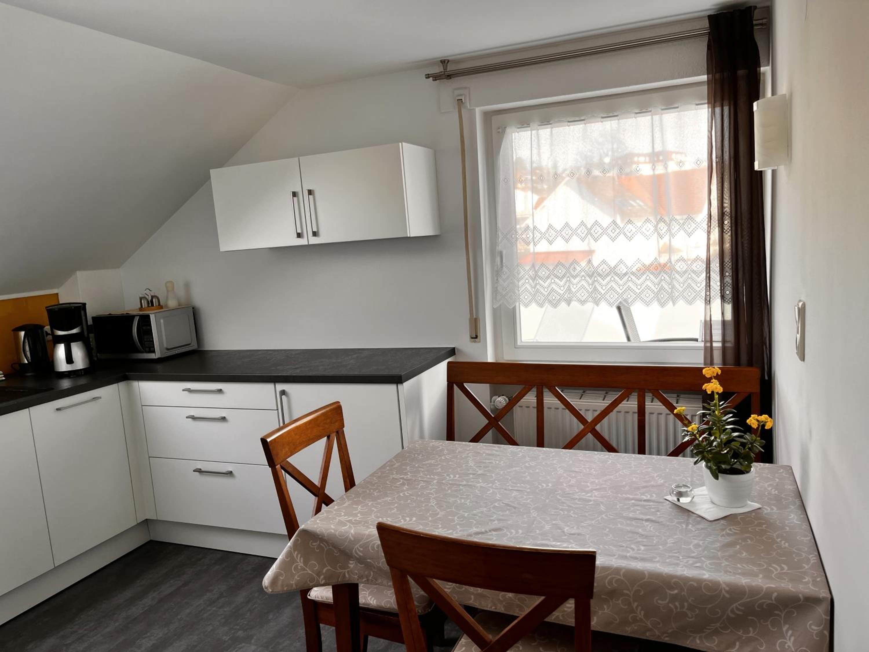 Gästehaus Sommertal, eigener Parkplatz, 800m zum Bodensee, 300m zur Altstadt